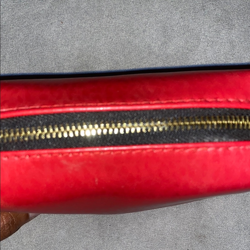 Yves Saint Laurent Red Pouch - Picture 4 of 4